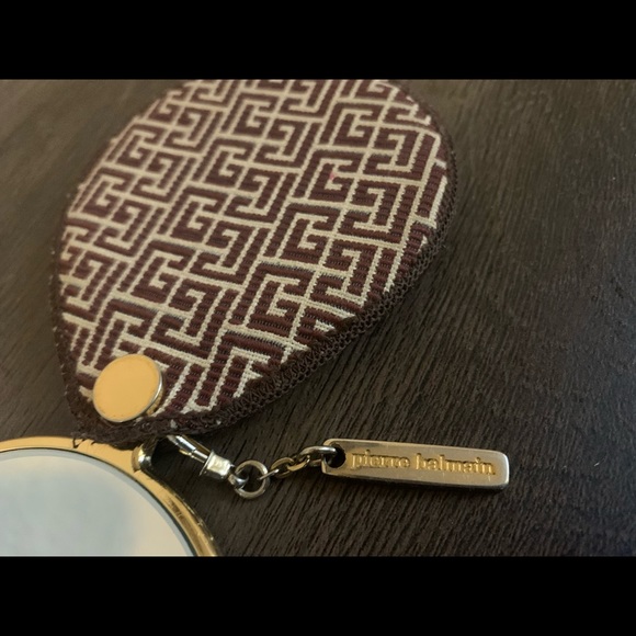 Rare! Vintage balmain compact make up mirror ( only one I found online) main image 4